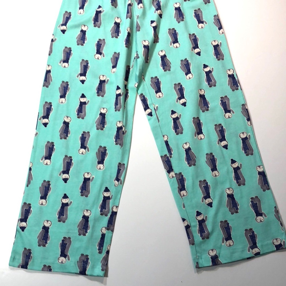 NWT HUE Long Sleeve Penguin Pajama Set - Picture 6 of 8